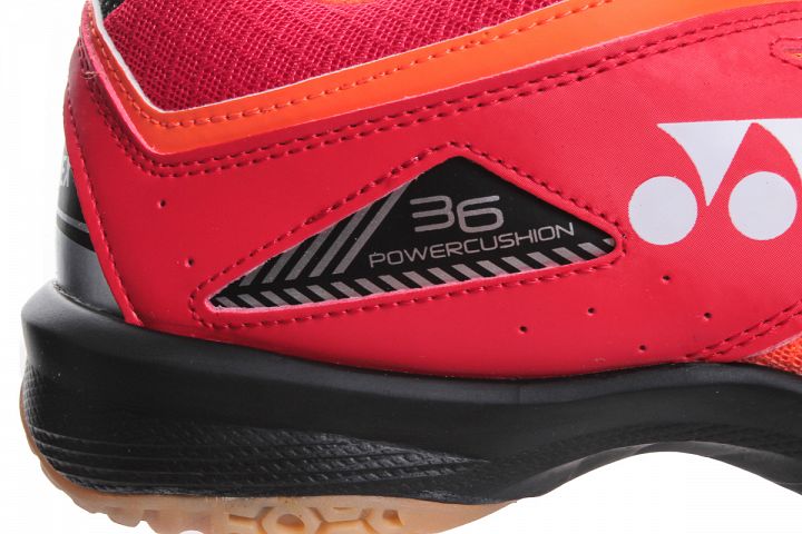 Yonex Power Cushion 36 Red